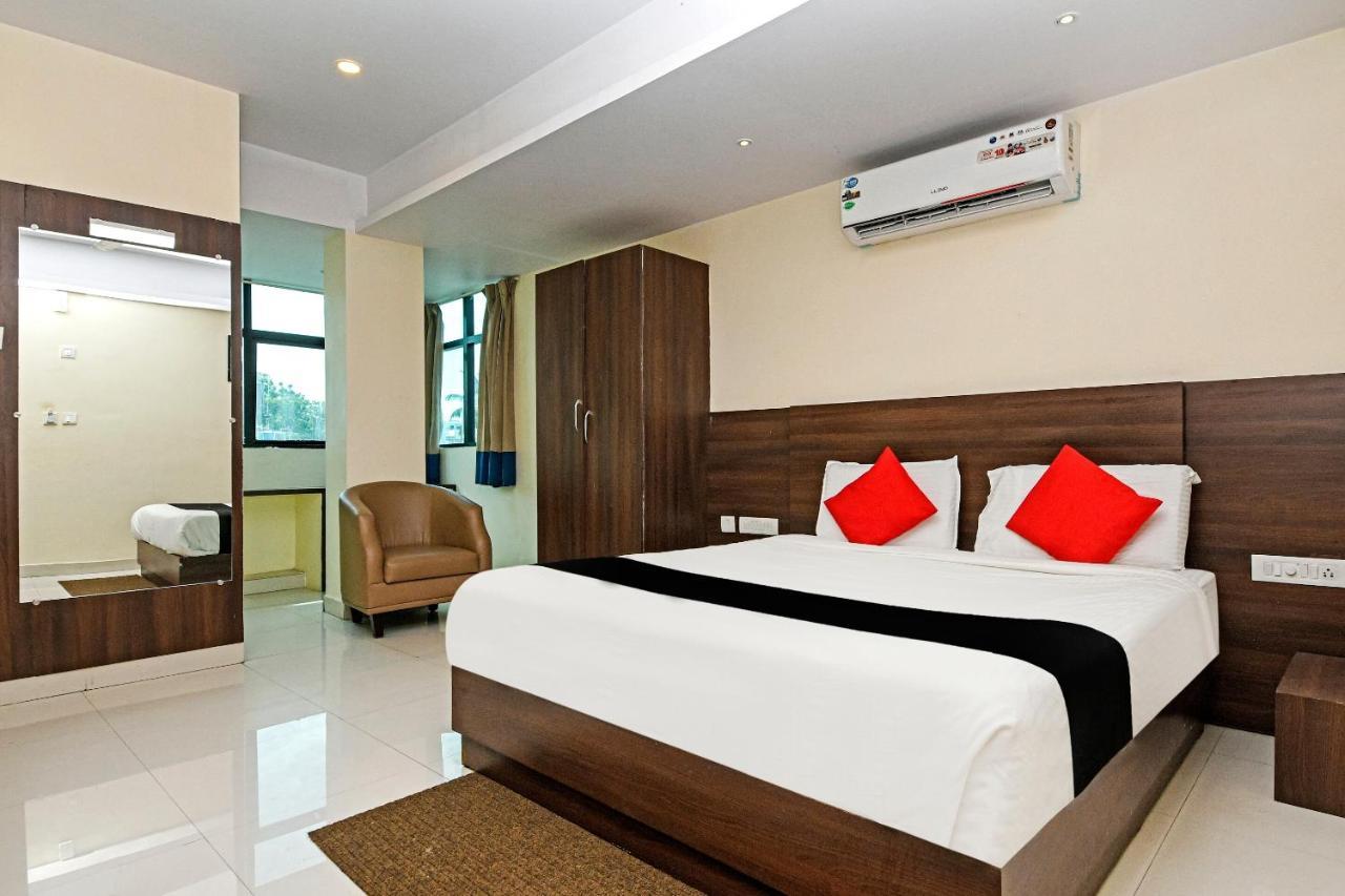 Capital O 76622 Hotel Raama Grand Mysore Buitenkant foto