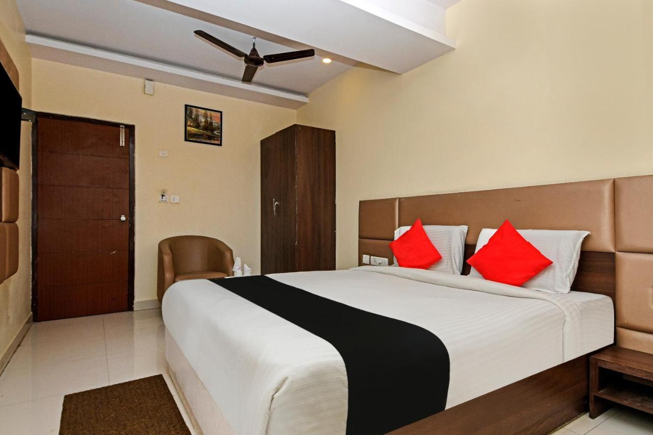 Capital O 76622 Hotel Raama Grand Mysore Buitenkant foto