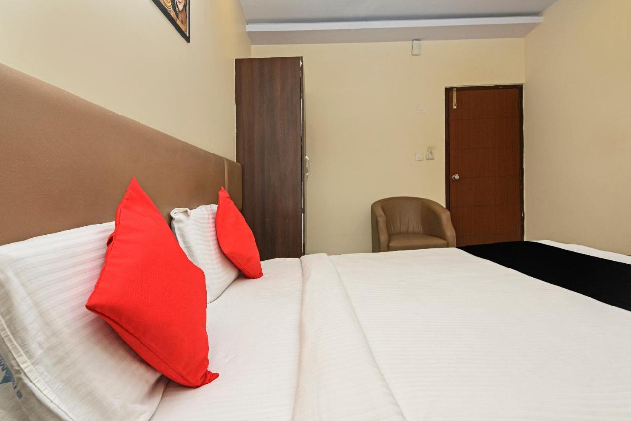 Capital O 76622 Hotel Raama Grand Mysore Buitenkant foto